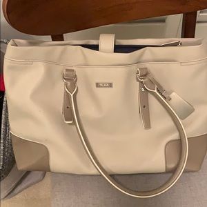 Tumi laptop bag like new